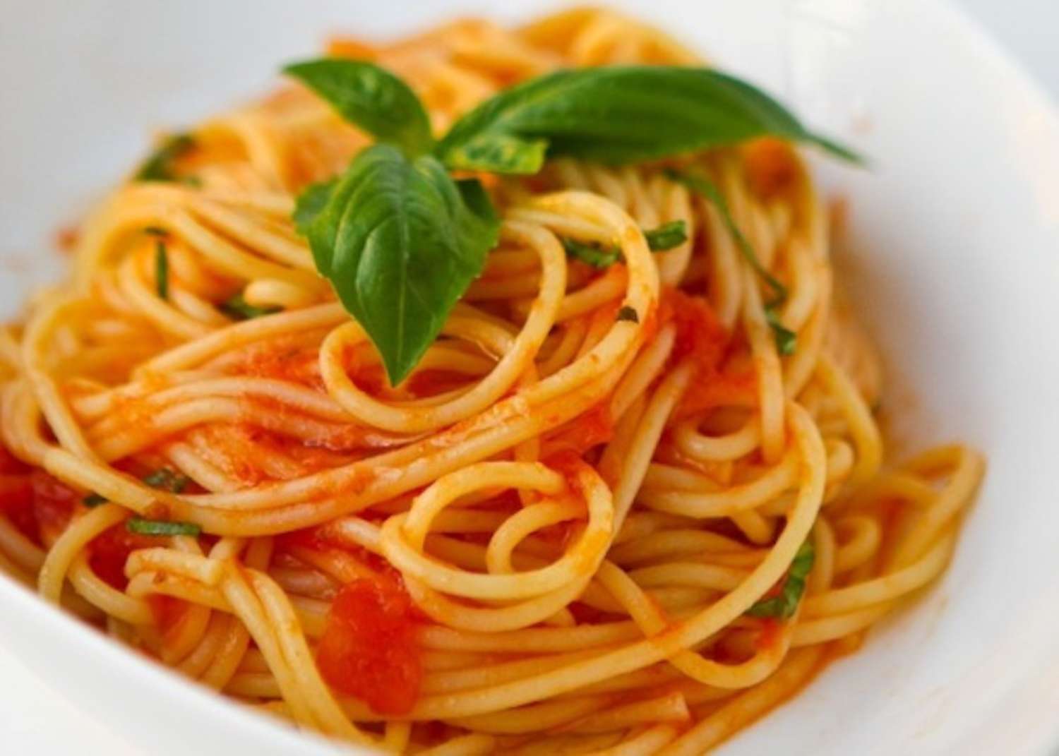 SPAGHETTI NAPOLETANA